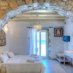Aquapetra Aparthotel 3*